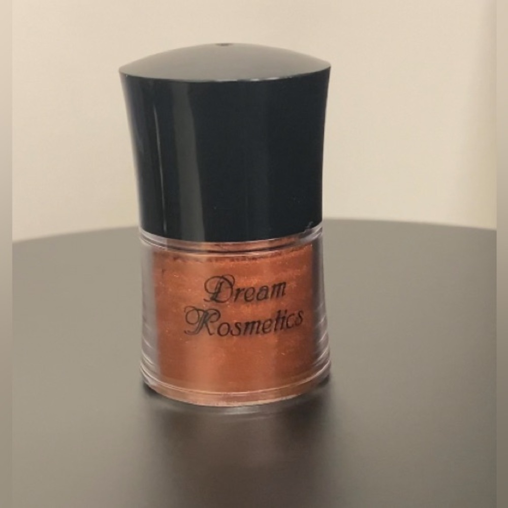 206 Cognac Mineral Eyeshadow Hi definition Pigment by Dream Kosmetics